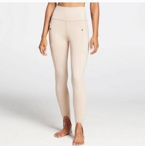 NWOT Carrie Underwood "Stay Powerful" Gorgeous Leggings